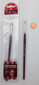 RUBY RED FACE PAINT BRUSH
- ROUND SMALL TIP